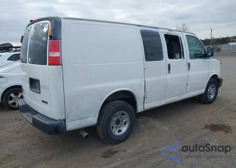 2011 Chevrolet Express 2500 Work Van from USA, damaged, VIN 1GCWGFBA2B1117753